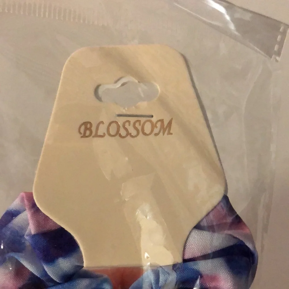 NEW Blossom Tie Dye Scarf with Elastic Hair Tie, Purple Blue